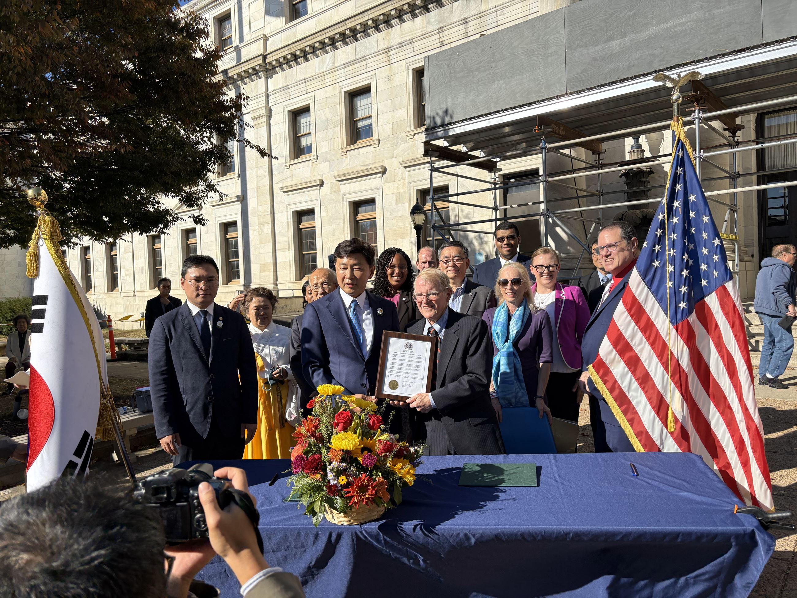 Sister City Proclamation Signing Ceremony 2