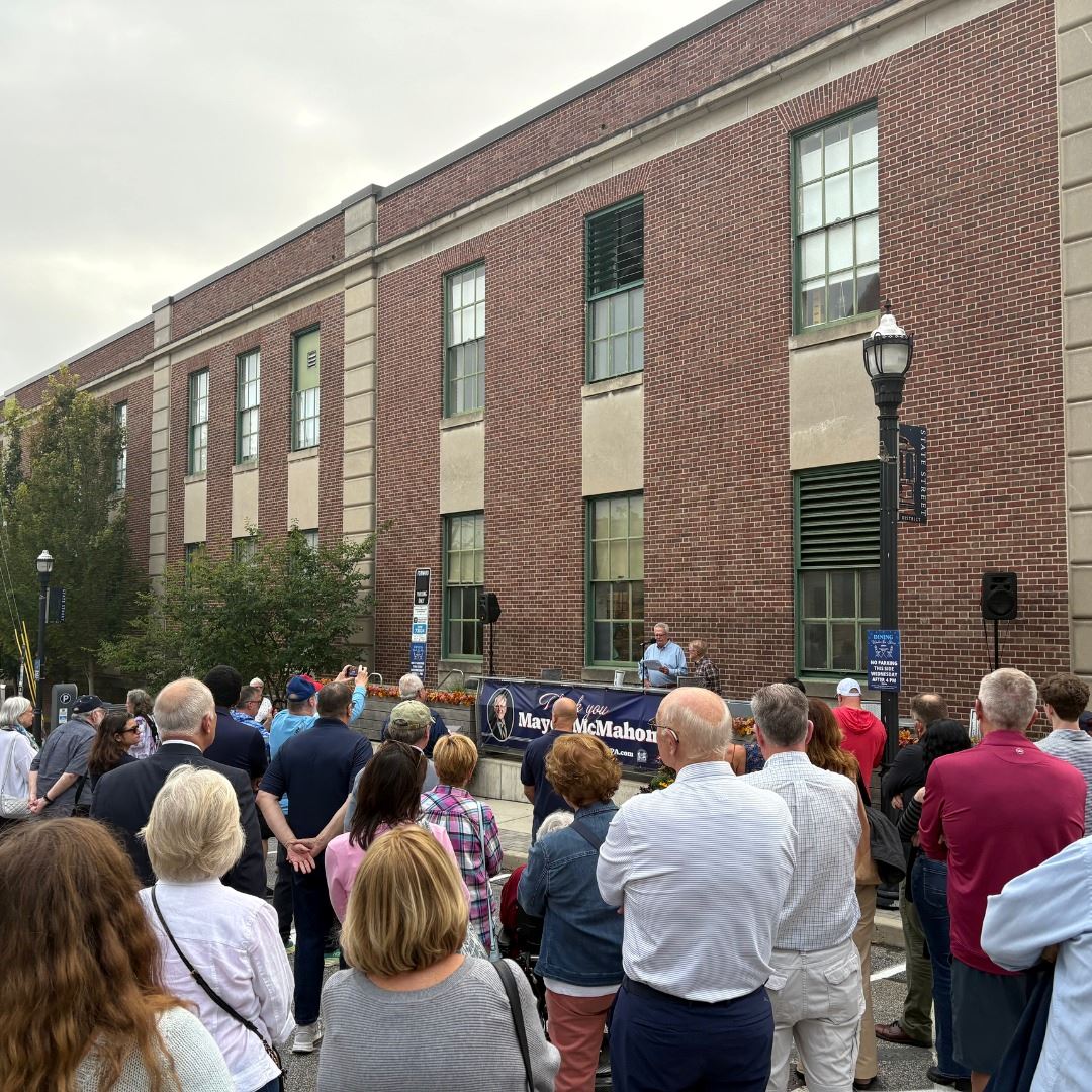 Mayor Bob 33 Years 2